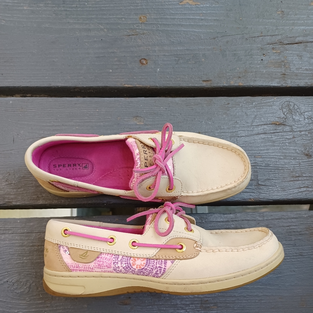 Tan/ pink Sperry Top-siders Sz 6.5